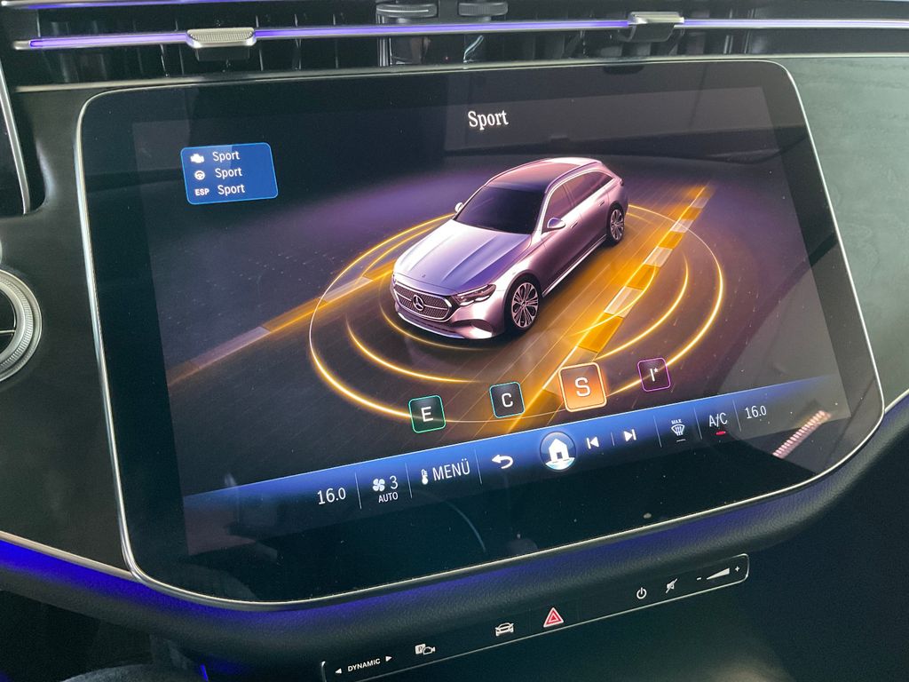 Mercedes-Benz E 220 2024