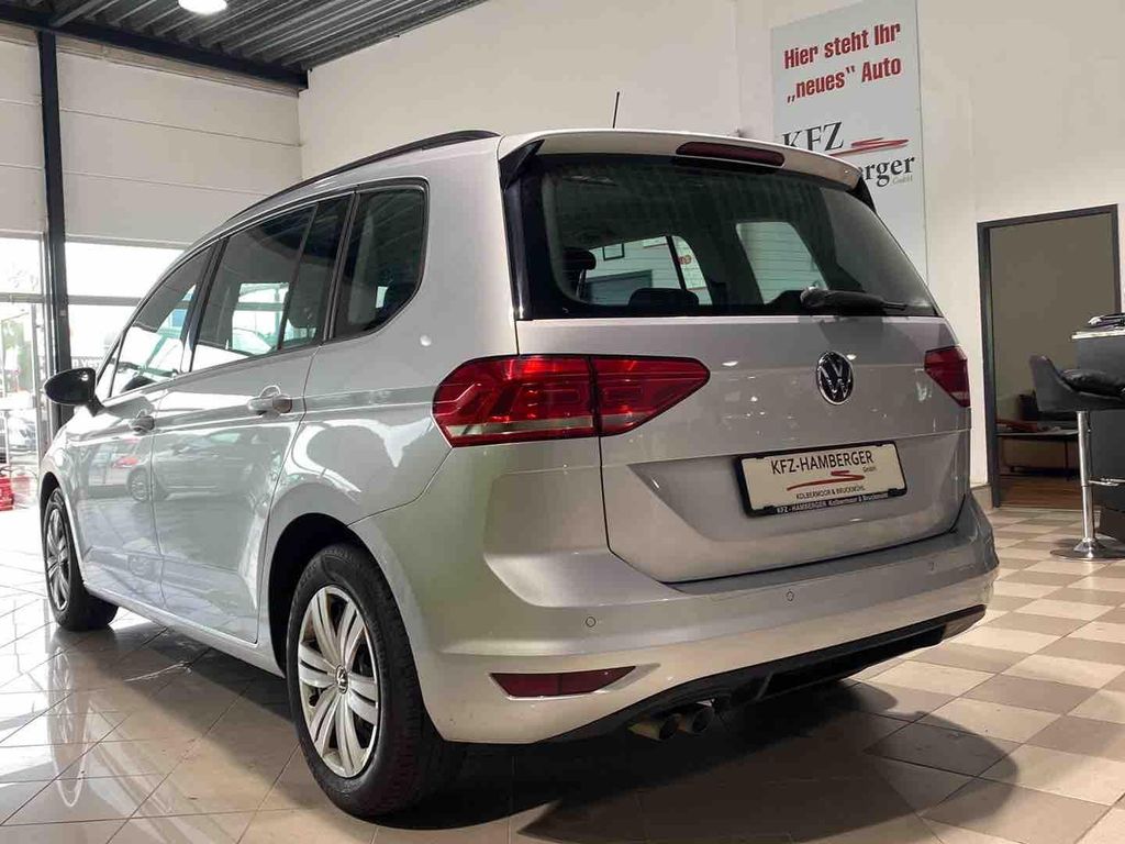 Volkswagen Touran 2021