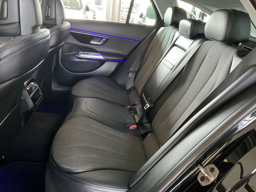 Mercedes-Benz E 220 2024