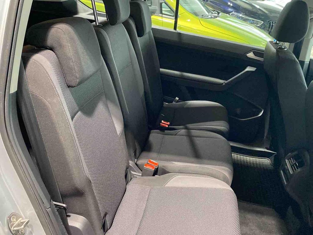 Volkswagen Touran 2021