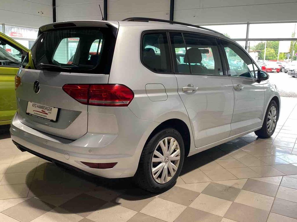 Volkswagen Touran 2021