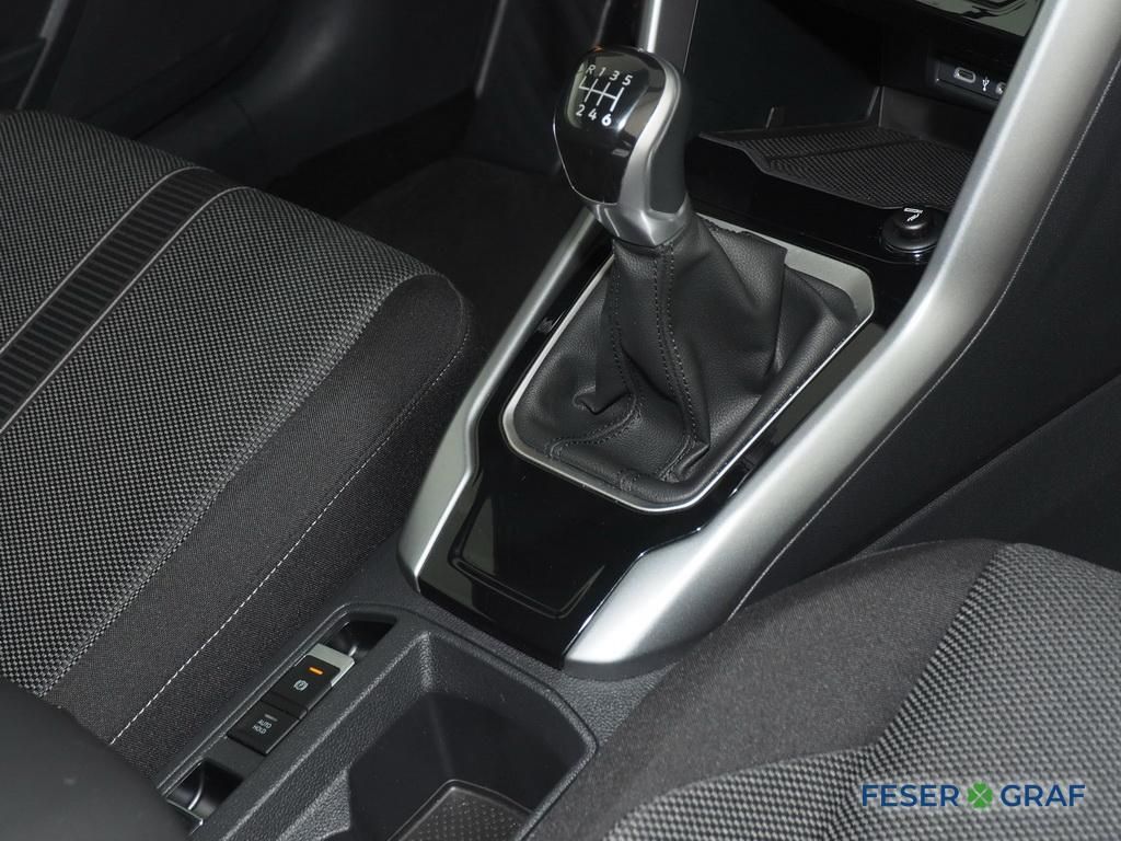 Volkswagen T-Roc 2024