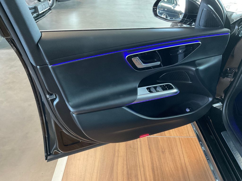 Mercedes-Benz E 220 2024