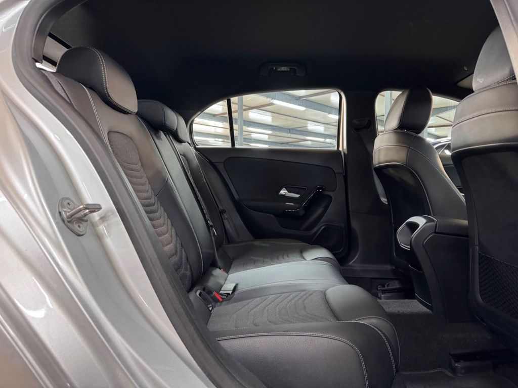 Mercedes-Benz A 180 2020