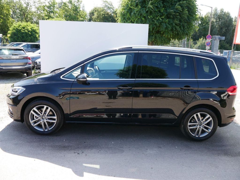 Volkswagen Touran 2025