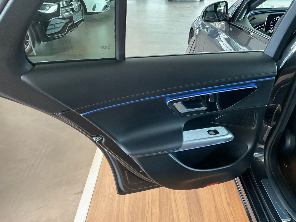 Mercedes-Benz E 220 2024