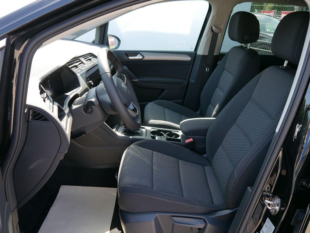 Volkswagen Touran 2025