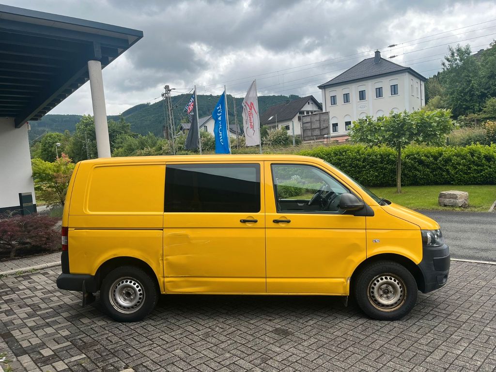 Volkswagen T5 Transporter 2013
