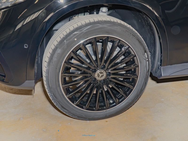 Mercedes-Benz GLC 300 2025