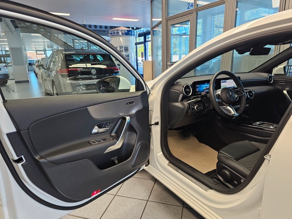 Mercedes-Benz A 200 2024