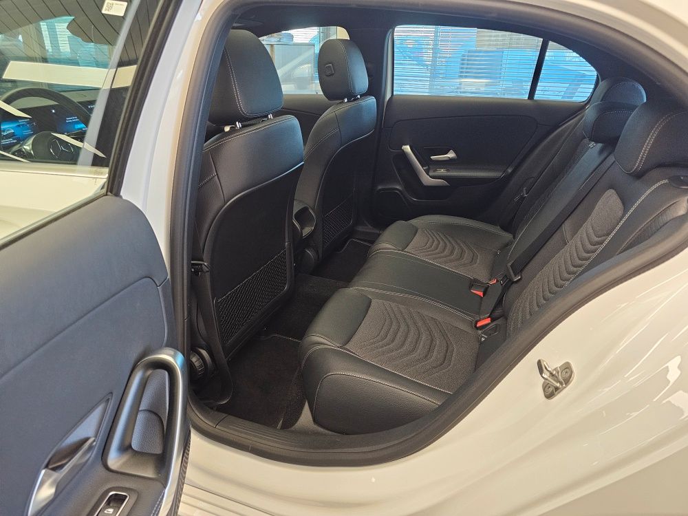 Mercedes-Benz A 200 2024