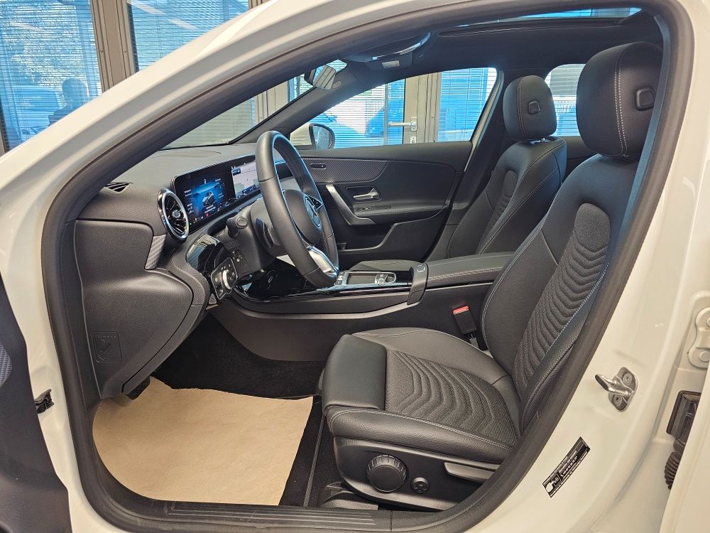 Mercedes-Benz A 200 2024