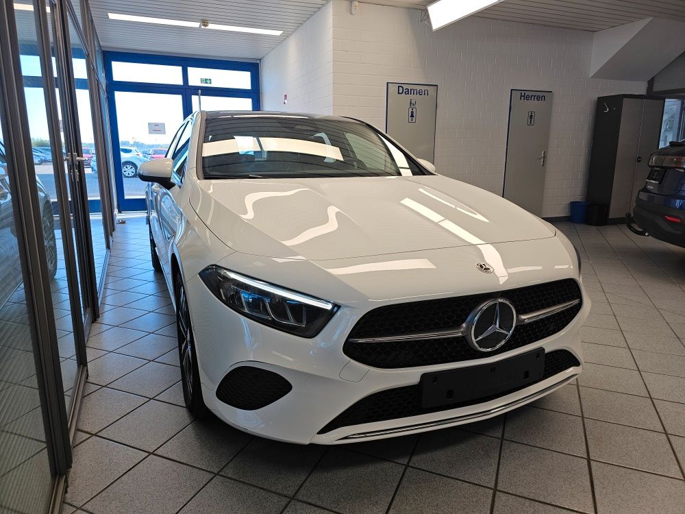 Mercedes-Benz A 200 2024