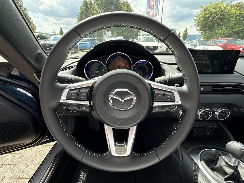 Mazda MX-5 2025