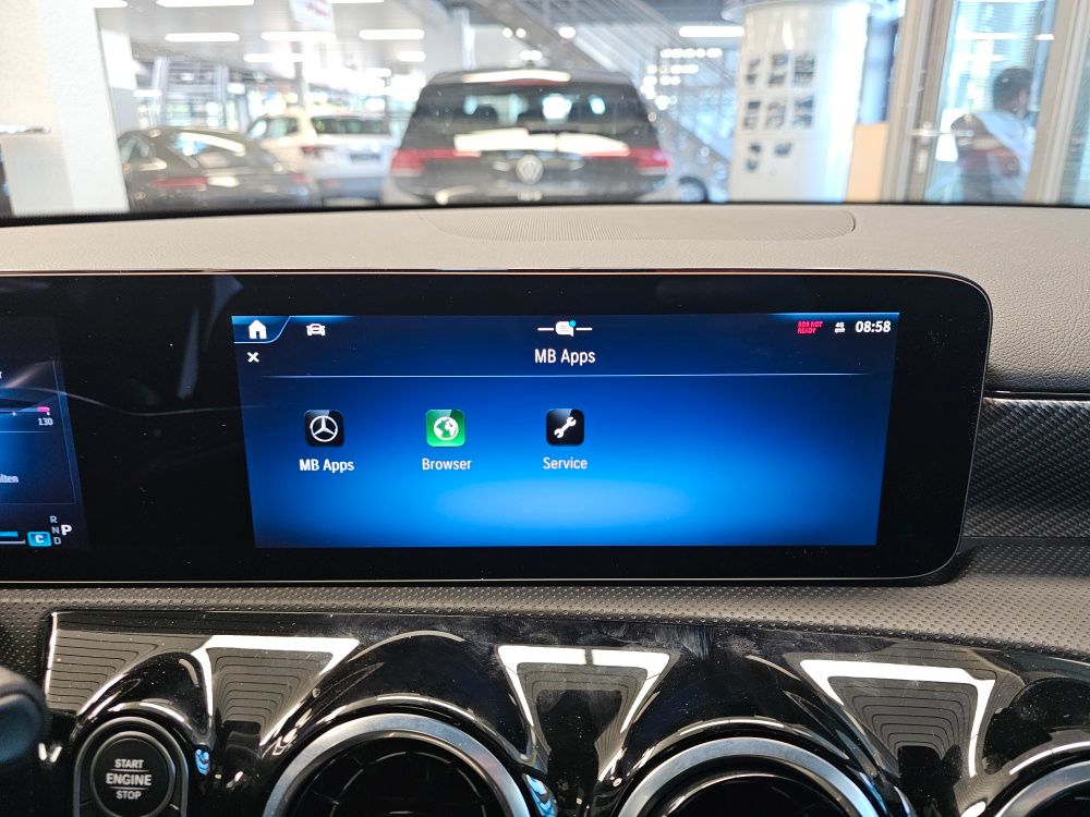 Mercedes-Benz A 200 2024