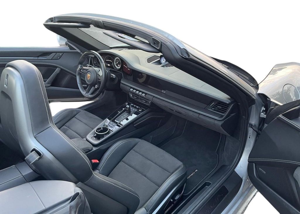 Porsche 992 2022