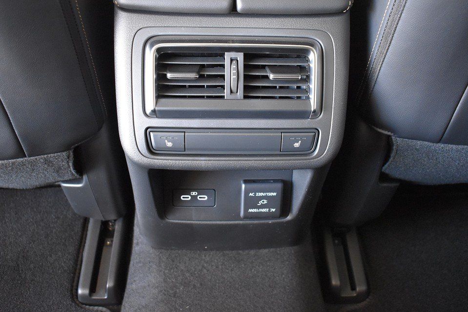 Mazda CX-60 2025