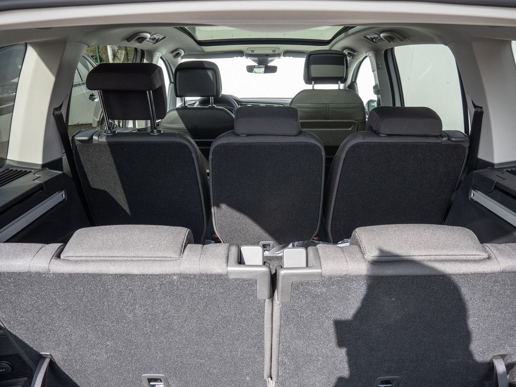 Volkswagen Touran 2025