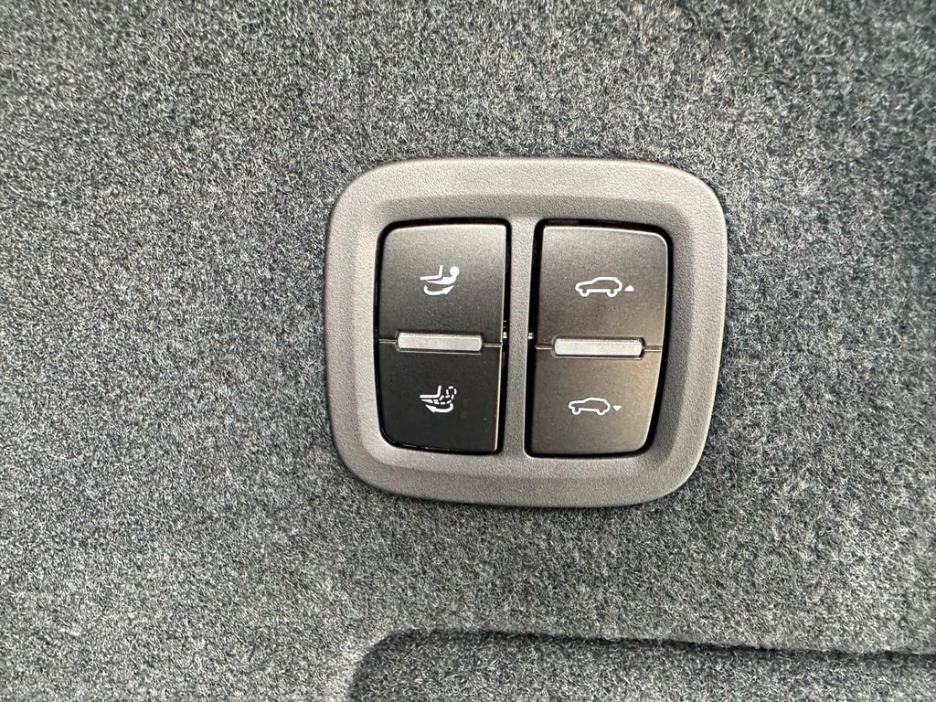 Porsche Cayenne 2025