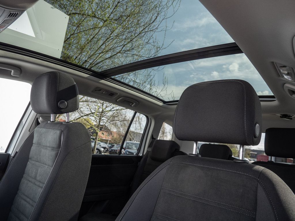 Volkswagen Touran 2025