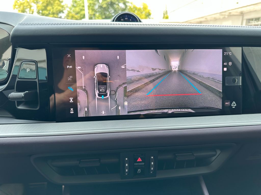 Porsche Cayenne 2025