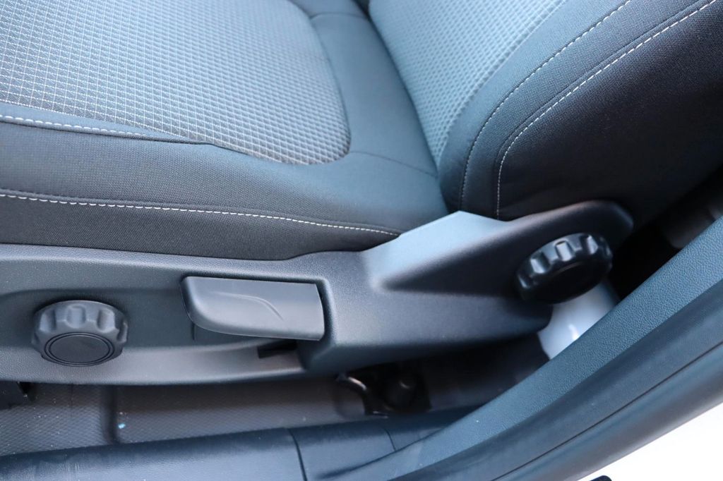 Ford Transit Courier 2025