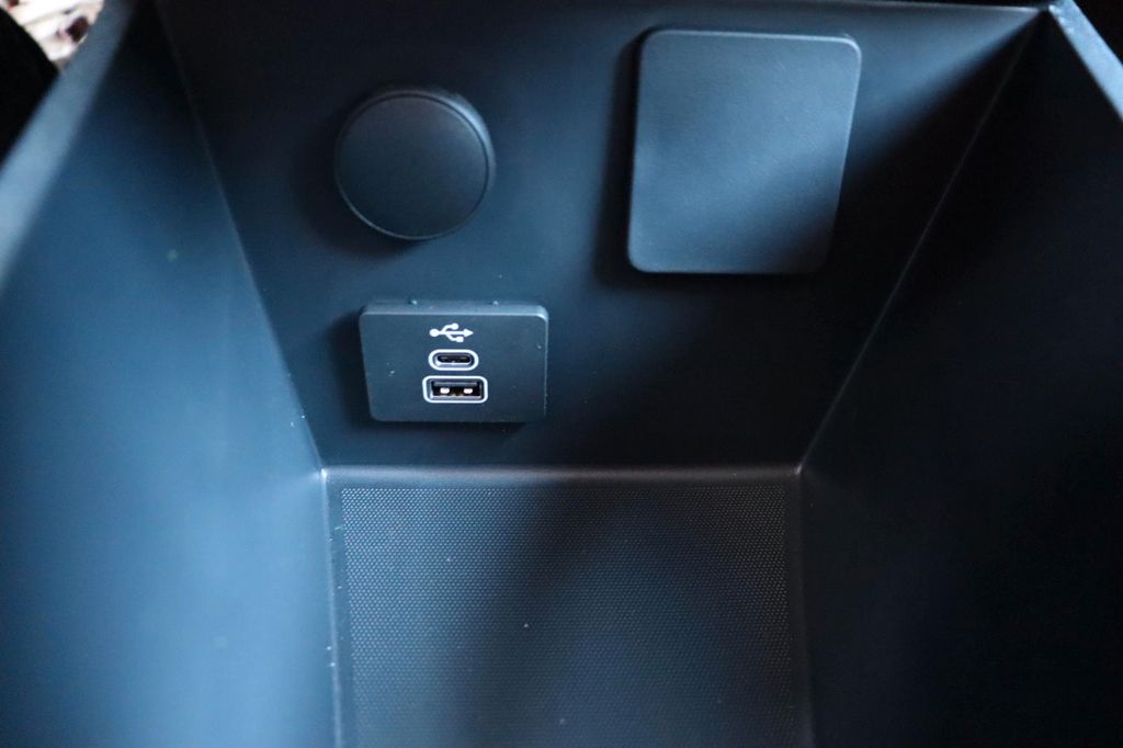 Ford Transit Courier 2025