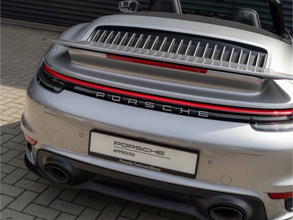 Porsche 911 2021