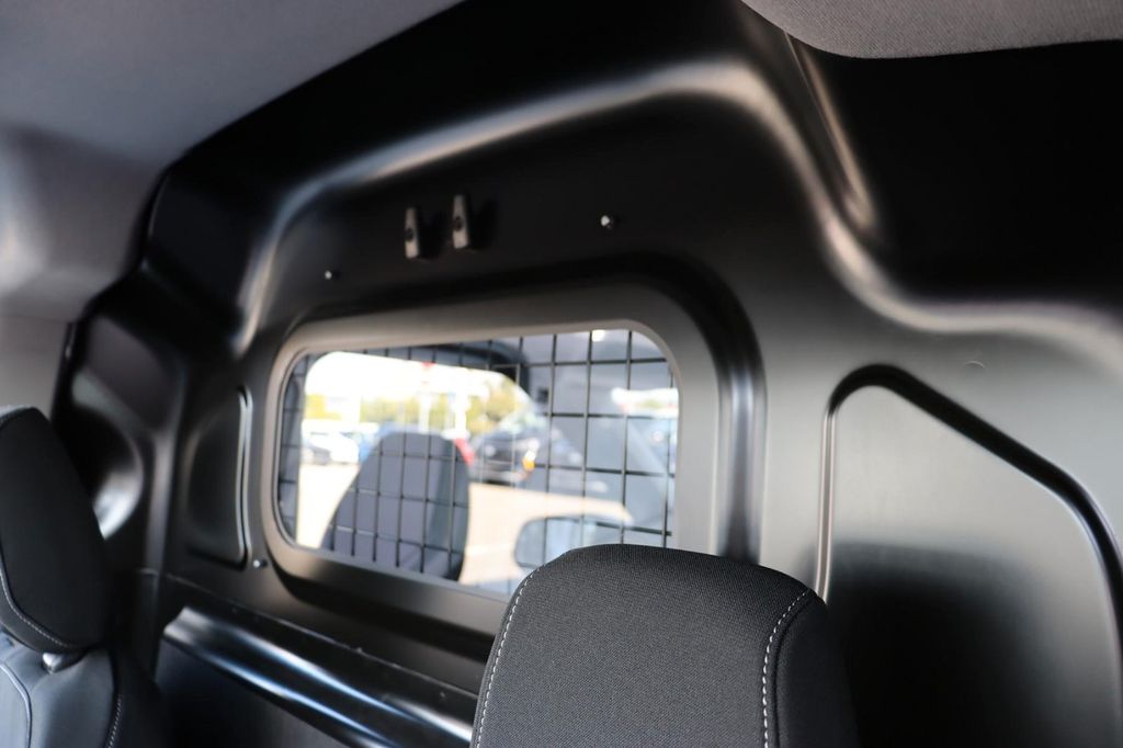 Ford Transit Courier 2025