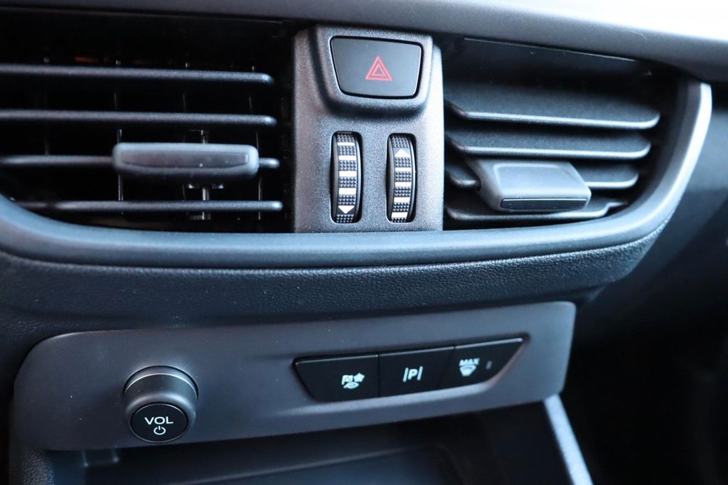 Ford Transit Courier 2025