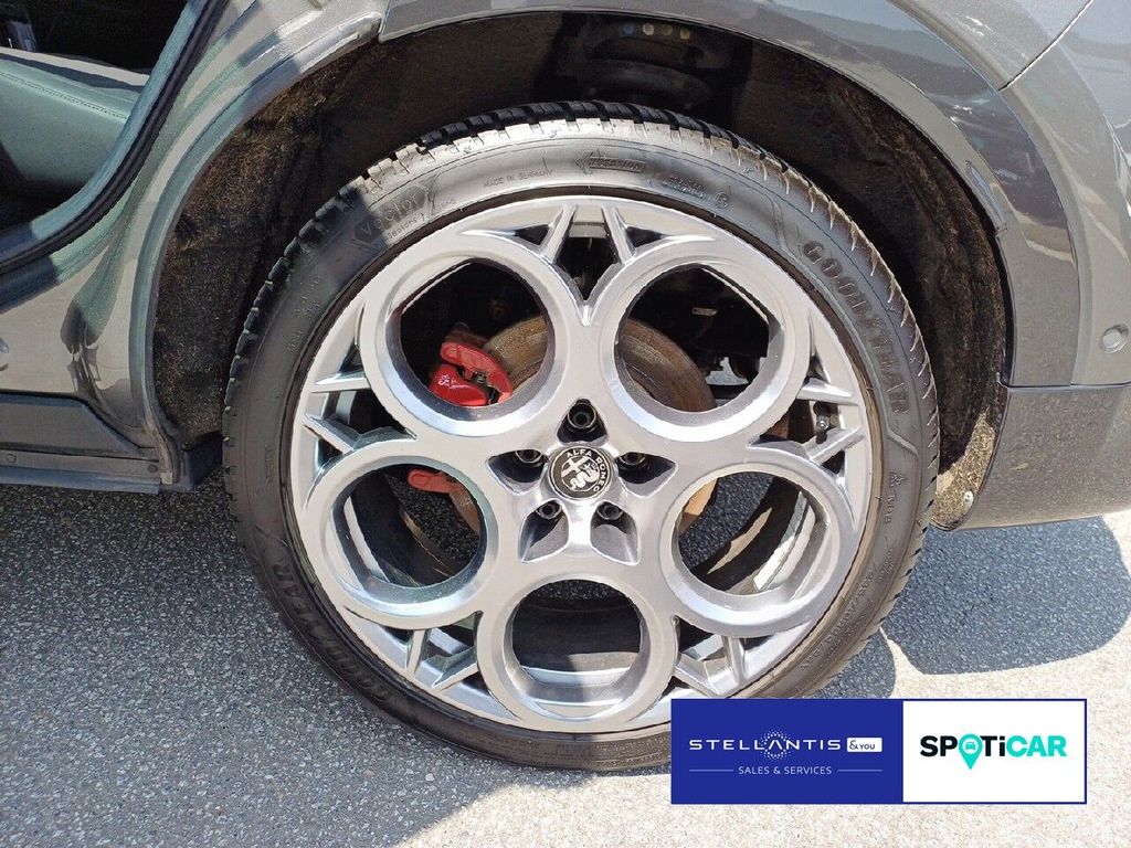 Alfa Romeo Tonale 2023