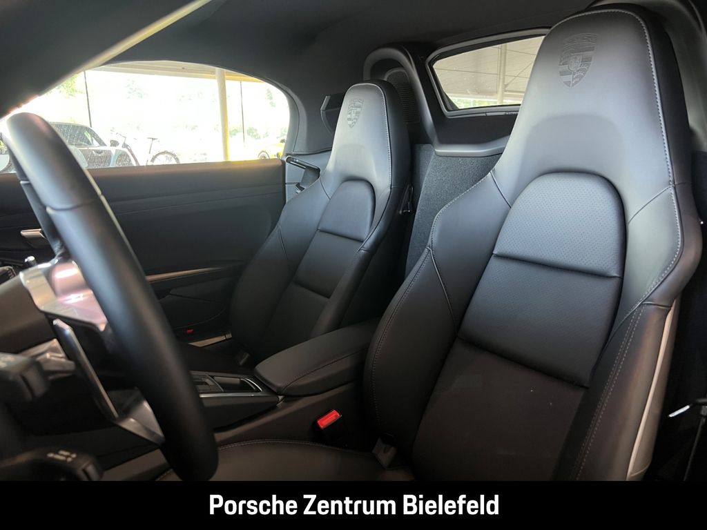 Porsche Boxster 2024