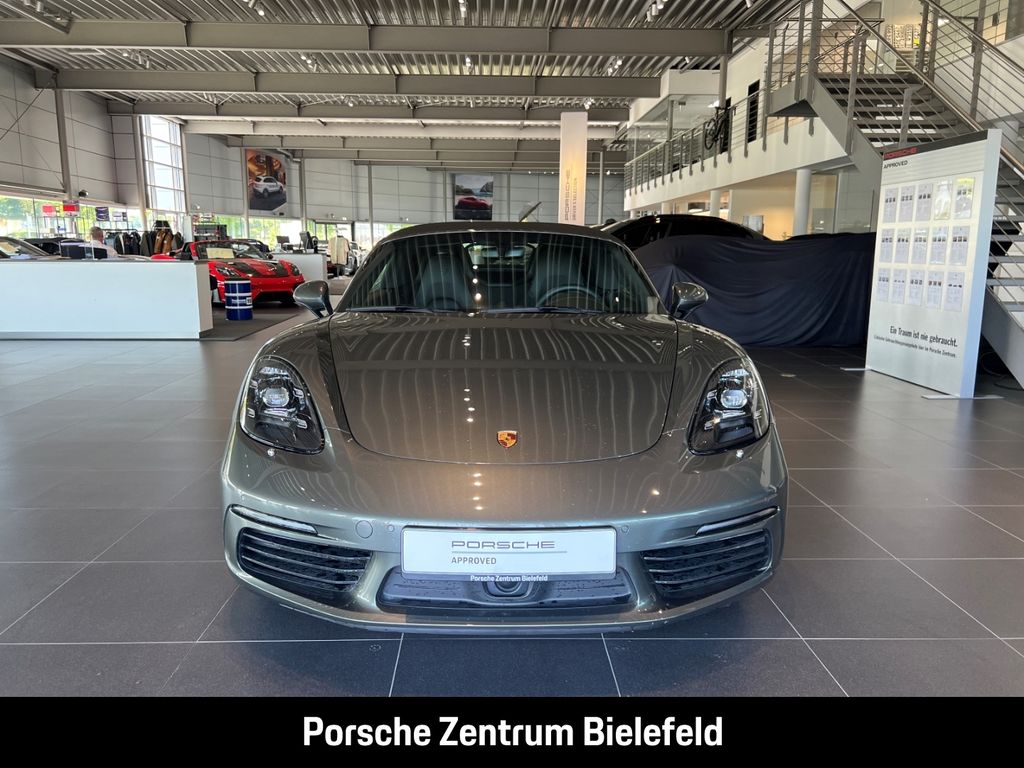 Porsche Boxster 2024