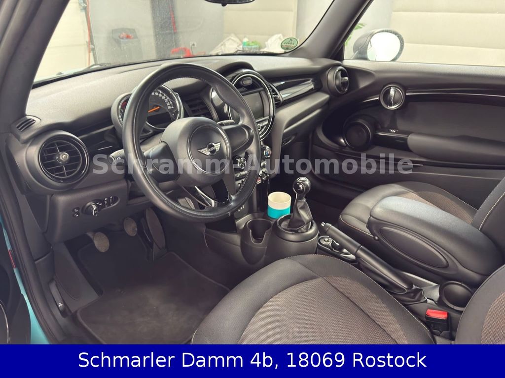 MINI ONE 2018