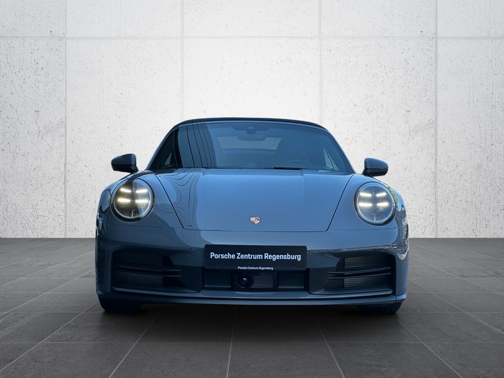 Porsche 992 2025