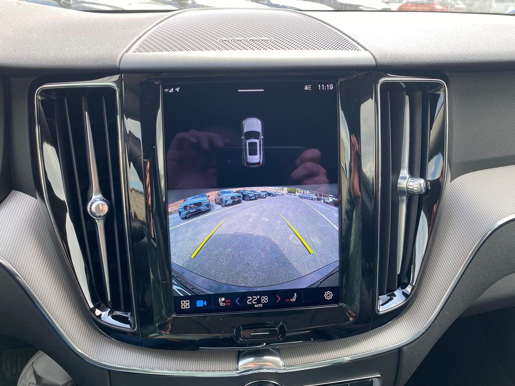 Volvo XC60 2023