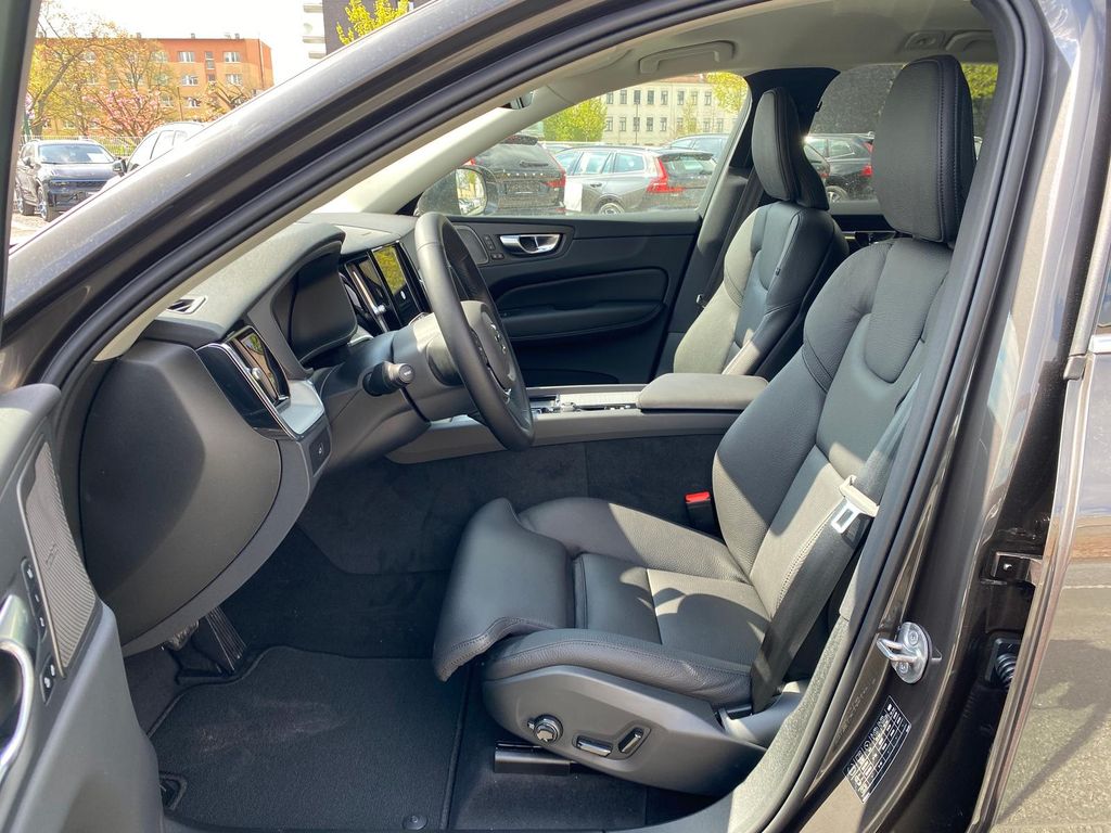 Volvo XC60 2023