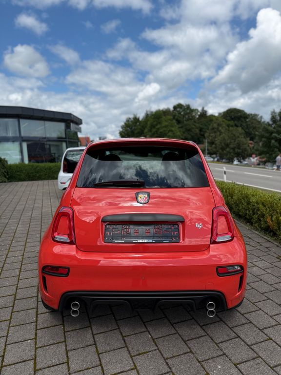 Abarth 500 2024