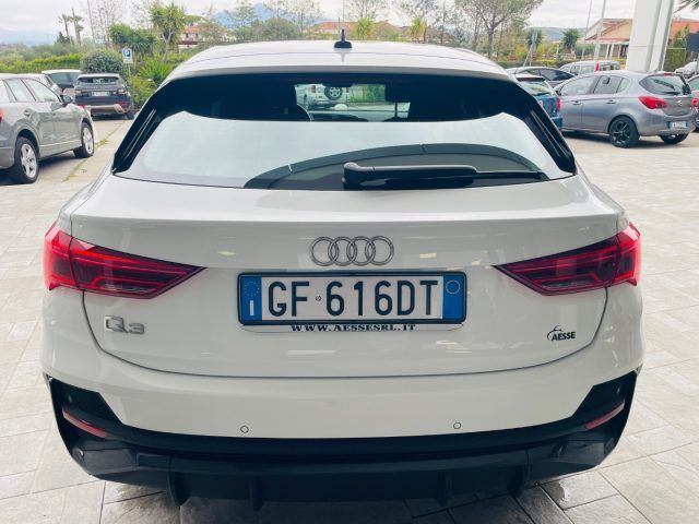 Audi Q3 2021