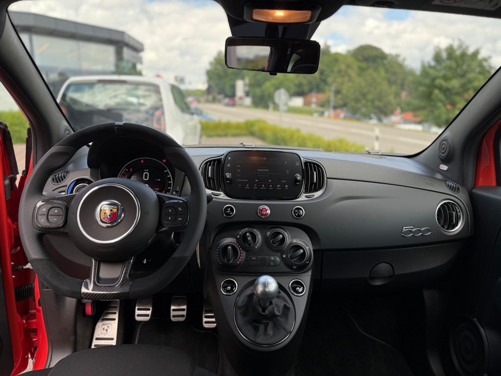 Abarth 500 2024
