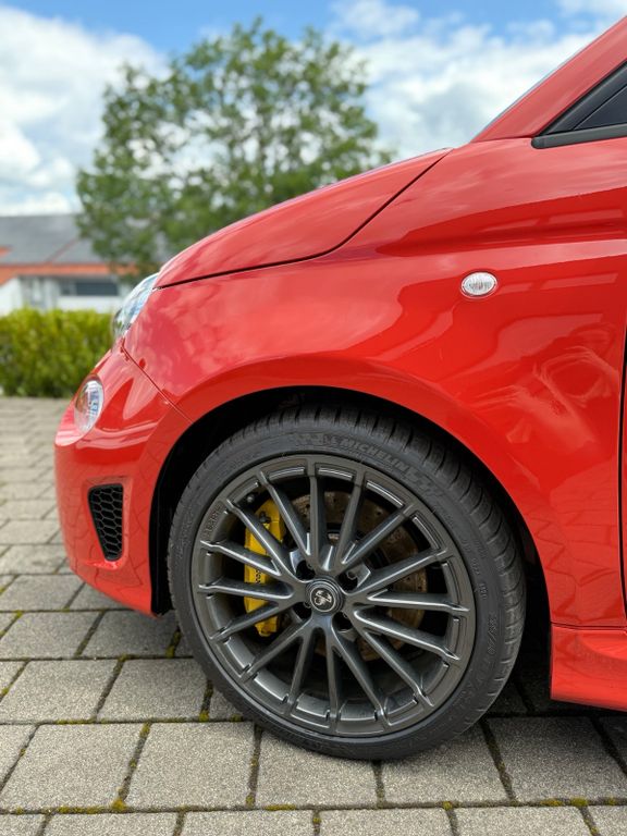 Abarth 500 2024