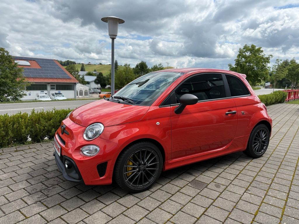 Abarth 500 2024