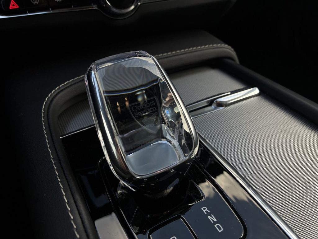 Volvo V90 2023