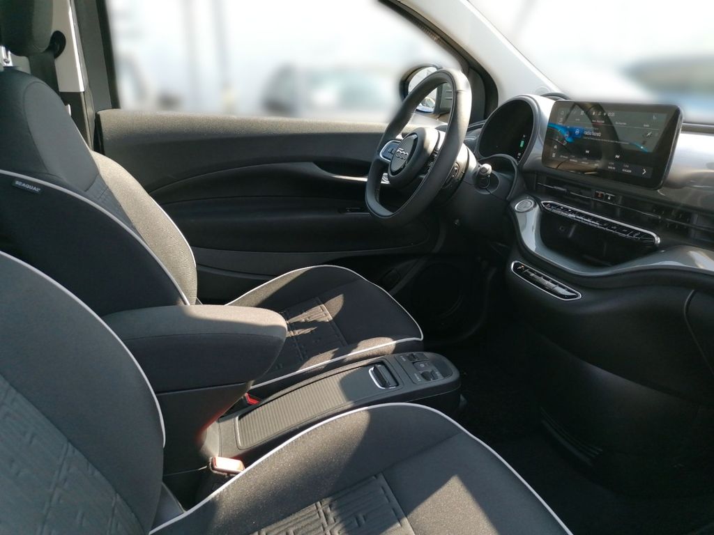 Fiat 500e 2023