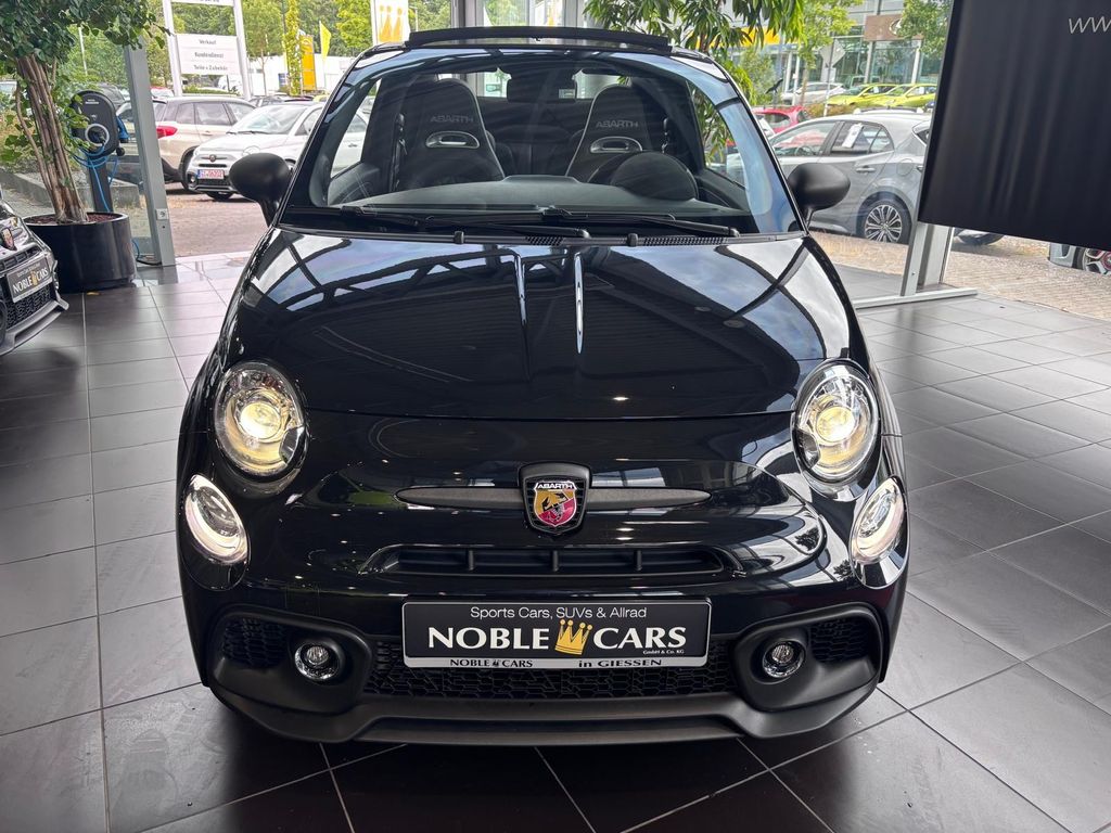 Abarth 695C 2024