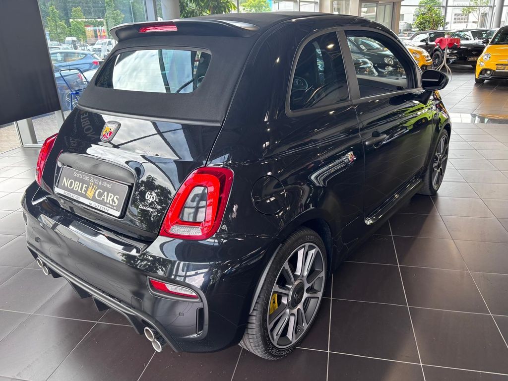 Abarth 695C 2024