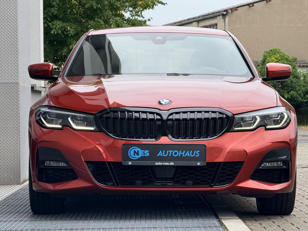 BMW 330 2021