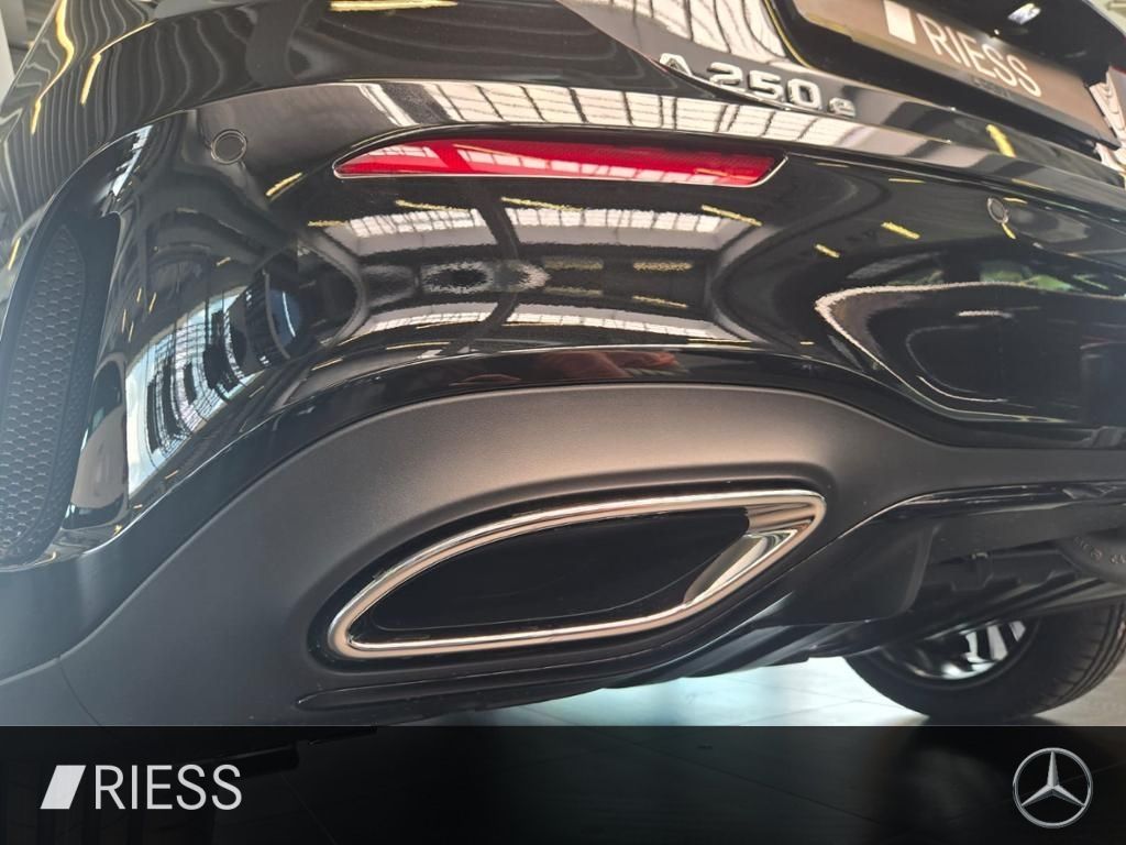 Mercedes-Benz A 250 2025