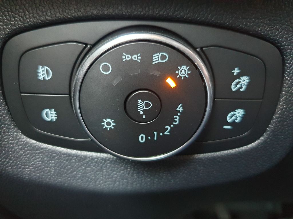 Ford Transit Courier