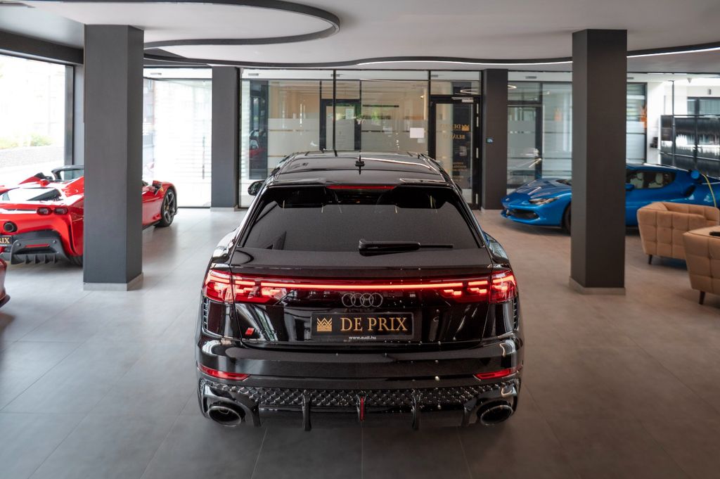 Audi RSQ8 2025